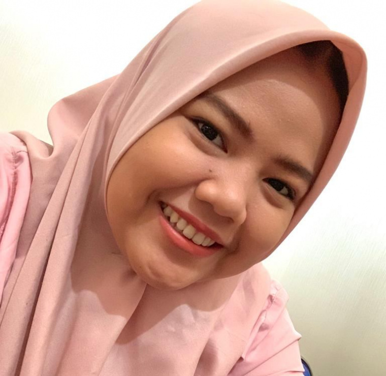 Kak Miftahul Janah, Amd. Keb.